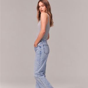 Abercrombie Women's 90s Low Rise Baggy Jeans